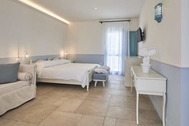 MARENEA SUITE HOTEL immagine n.6