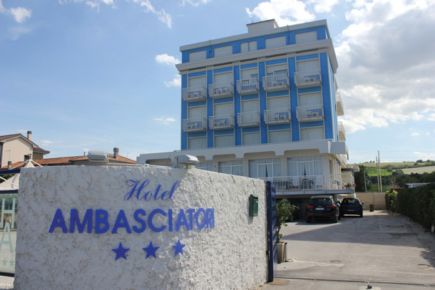 HOTEL AMBASCIATORI immagine generale