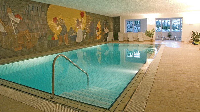 Hotel Lagundo Con Piscina Coperta Hotel Lagundo Con Piscina Coperta