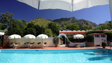 HOTEL LORD BYRON