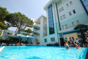 HOTEL SORRISO immagine generale