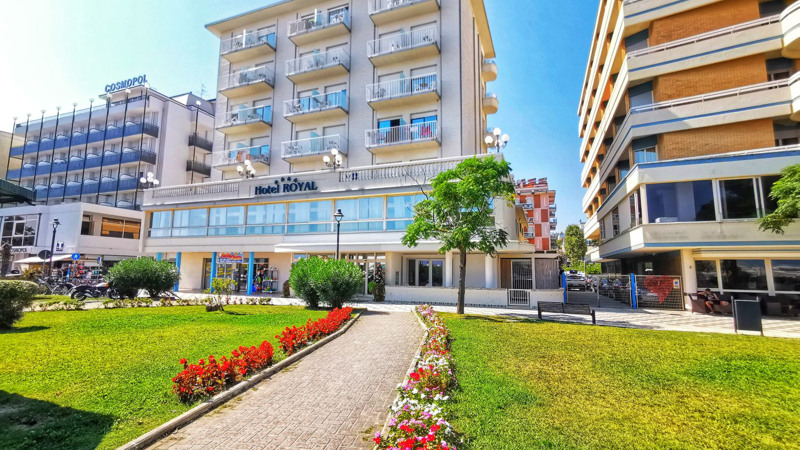 HOTEL ROYAL - CESENATICO