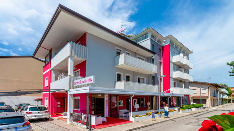 HOTEL ROMANTIK - LIGNANO SABBIADORO