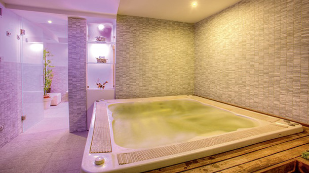 HOTEL FERRETTI BEACH immagine generale