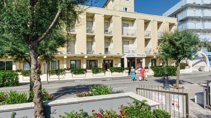 HOTEL PIRONI - SAN MAURO MARE