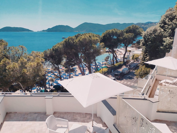 HOTEL BYRON immagine generale