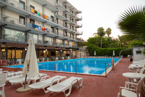 WAVE HOTEL immagine generale