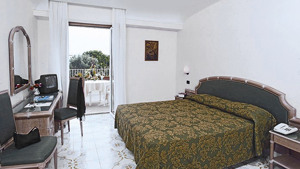 HOTEL ST RAPHAEL immagine n.3