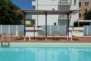 RESIDENCE I GIRASOLI immagine generale