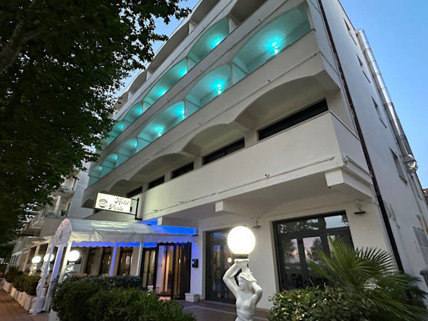 HOTEL PERLA immagine generale