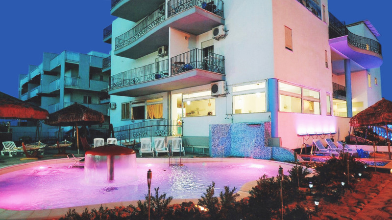 HOTEL LAGUNA