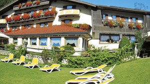PARK HOTEL ARNICA immagine n.2
