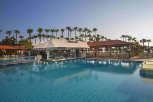 CAVO MARIS BEACH HOTEL immagine n.3