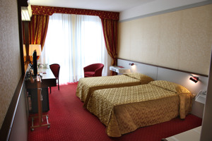 HOTEL MAXIM immagine n.2