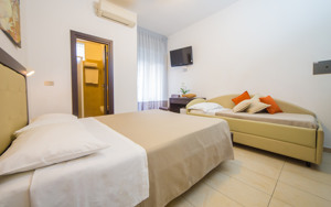 HOTEL MEDITERRANEO - CATTOLICA immagine n.2
