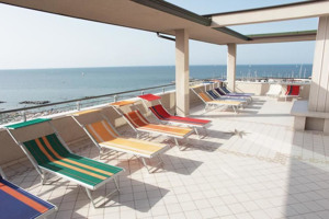HOTEL ACROPOLIS immagine n.2