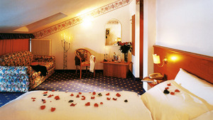 PANORAMA HOTEL PENEGAL immagine n.3