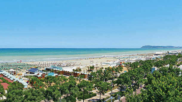 RESIDENCE LUNGOMARE immagine generale