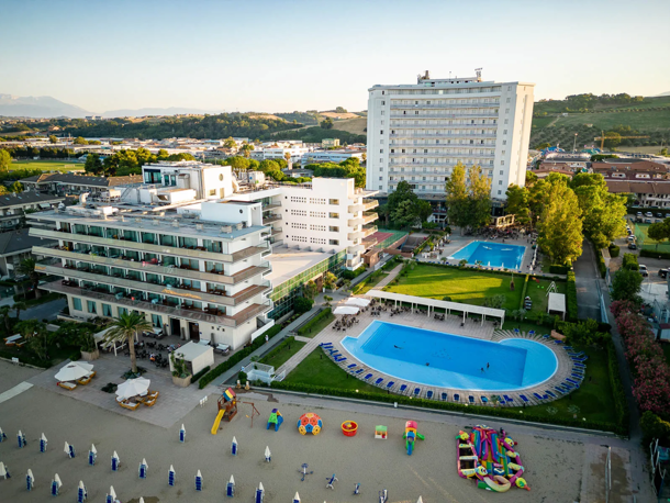 BERTI HOTELS VILLAGE immagine generale