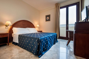 APULIA HOTEL TARANTO ARA SOLIS immagine n.2