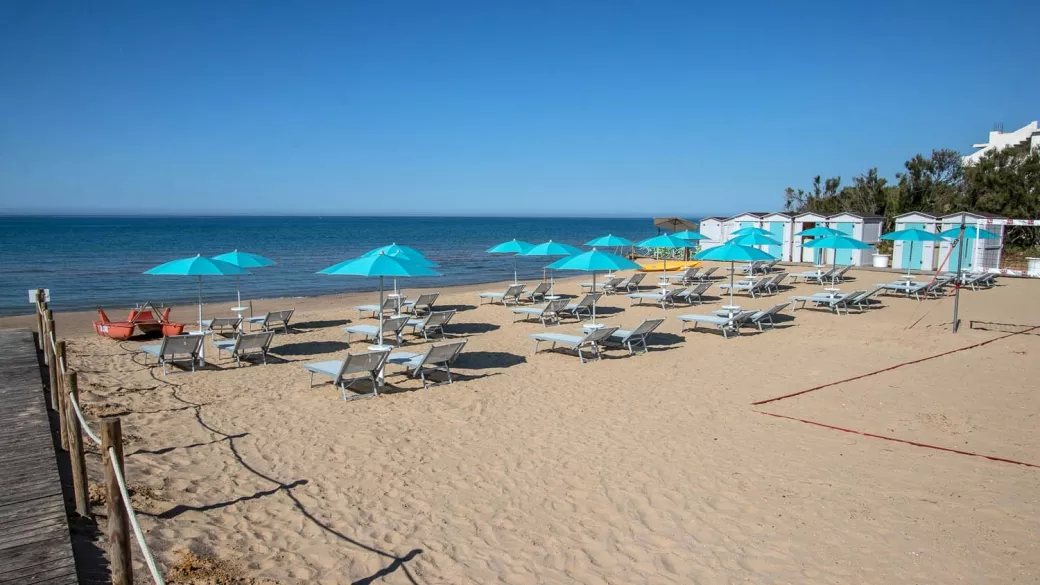 LE DUNE RESORT
