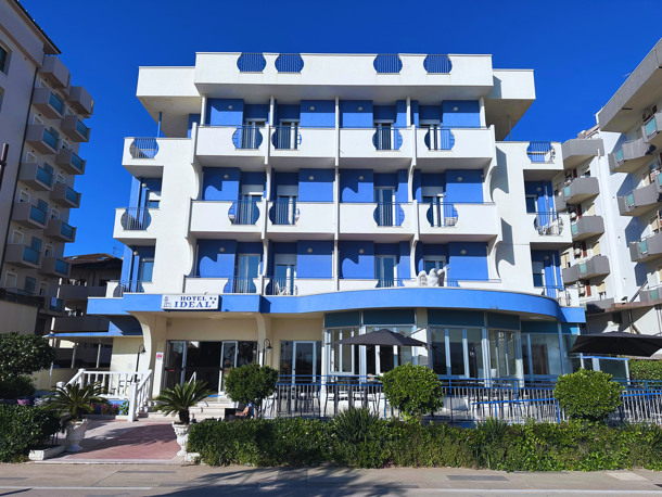 HOTEL IDEAL immagine generale