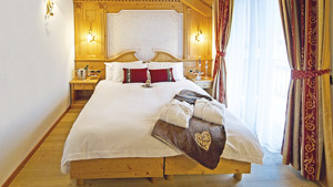 HOTEL CHALET ALL'IMPERATORE immagine n.3