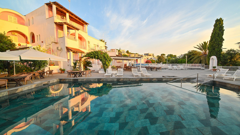 AV CLUB TERME COLELLA