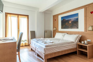 HOTEL MAE' immagine n.3