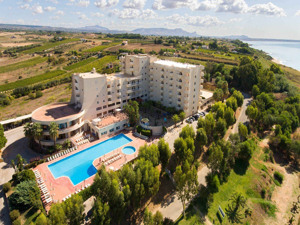 PARADISE BEACH RESORT immagine n.2