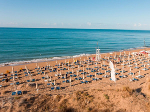 PARADISE BEACH RESORT immagine n.3