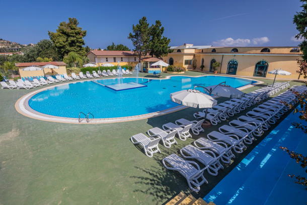 HOTEL RESIDENCE GREEN GARDEN CLUB immagine n.7