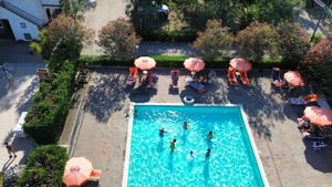 VIOLA CLUB VILLAGE immagine n.2