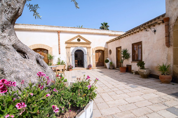 HOTEL BAGLIO BASILE immagine n.6