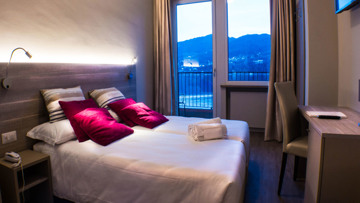 HOTEL BAZZONI