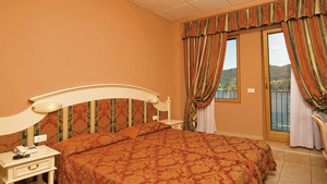 HOTEL BAZZONI immagine n.3