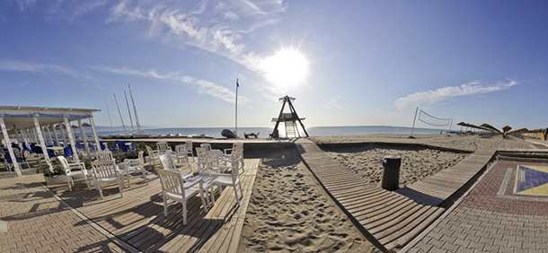AFRICAN BEACH HOTEL immagine generale