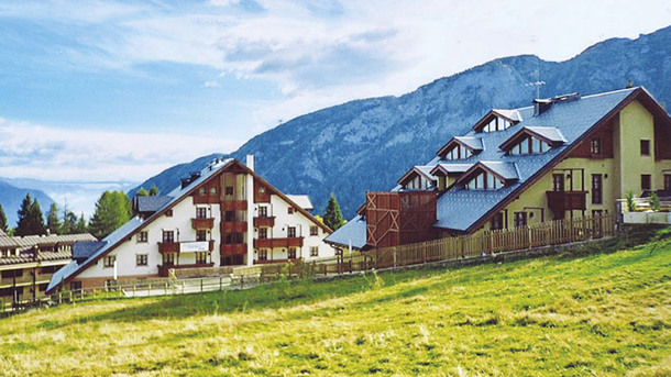 RESIDENCE NEVESOLE FOLGARIDA immagine generale