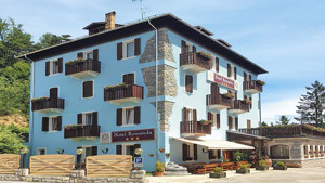 HOTEL ROMANDA immagine n.2