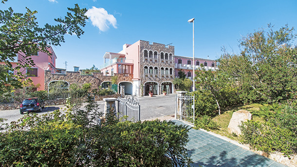 ALBERGO RESIDENZIALE CLUB GLI ONTANI immagine generale