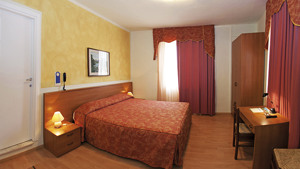HOTEL PINAMONTE immagine n.3
