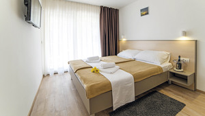 CENTINERA RESORT & CAMPING immagine n.3