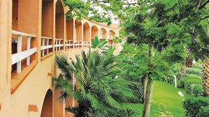 RESIDENCE LAGUNA AZZURRA immagine n.2