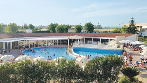 META RESIDENCE HOTEL immagine generale