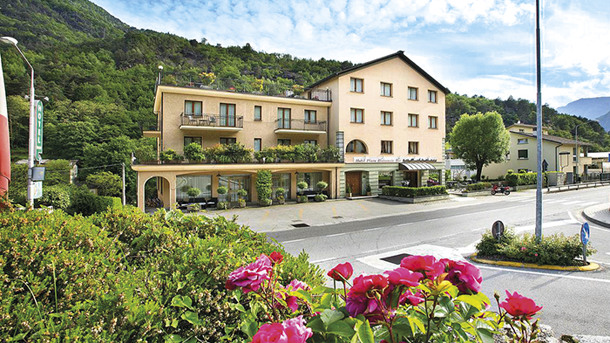 ALBERGO PIURO immagine generale
