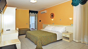 HOTEL GIARDINO immagine n.3