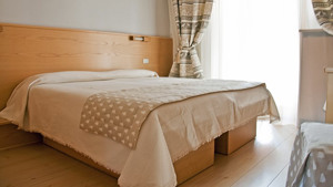 HOTEL CORONA WELLNESS immagine n.3