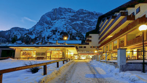 HOTEL PRINCIPE MARMOLADA immagine n.2