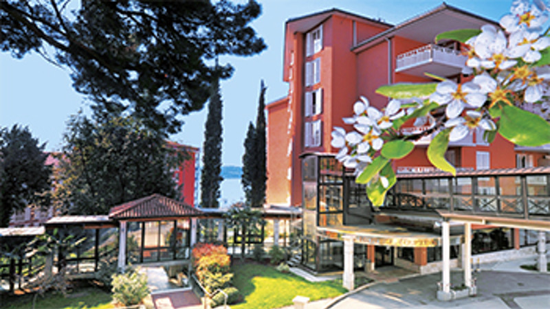 LIFECLASS HOTELS - FORMULA ROULETTE