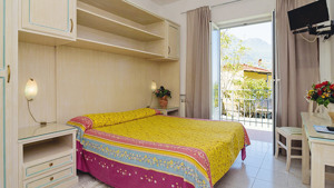 HOTEL VILLA FIORENTINA immagine n.3